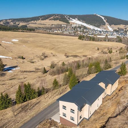 Apartmány Na Výhledech Loučná pod Klínovcem Esterno foto