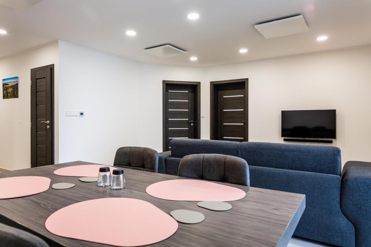 Apartmány Na Výhledech Loučná pod Klínovcem Esterno foto
