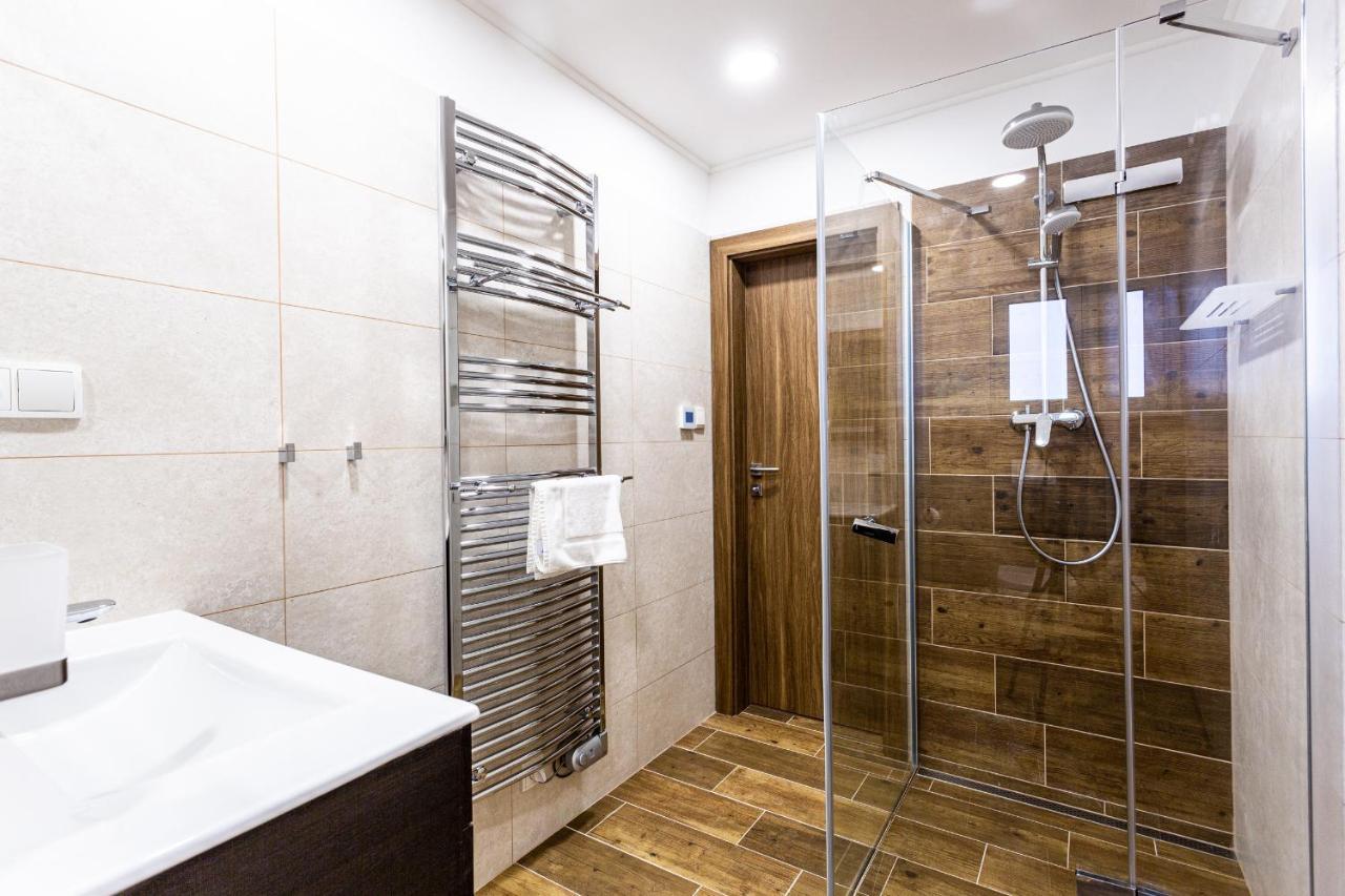 Apartmány Na Výhledech Loučná pod Klínovcem Esterno foto