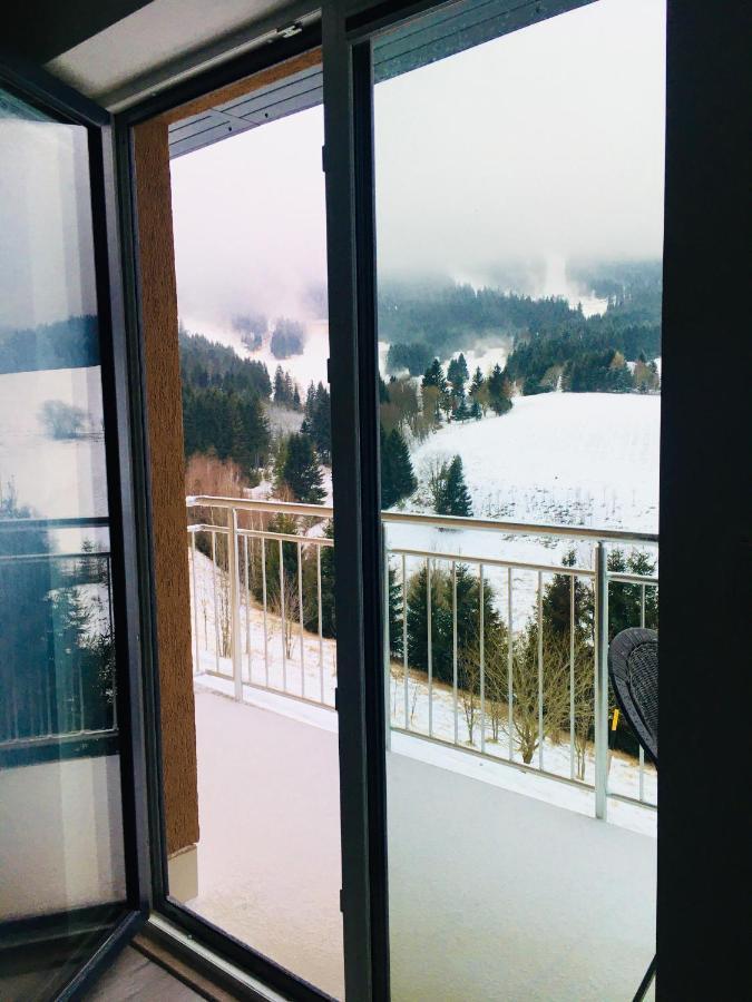 Apartmány Na Výhledech Loučná pod Klínovcem Esterno foto